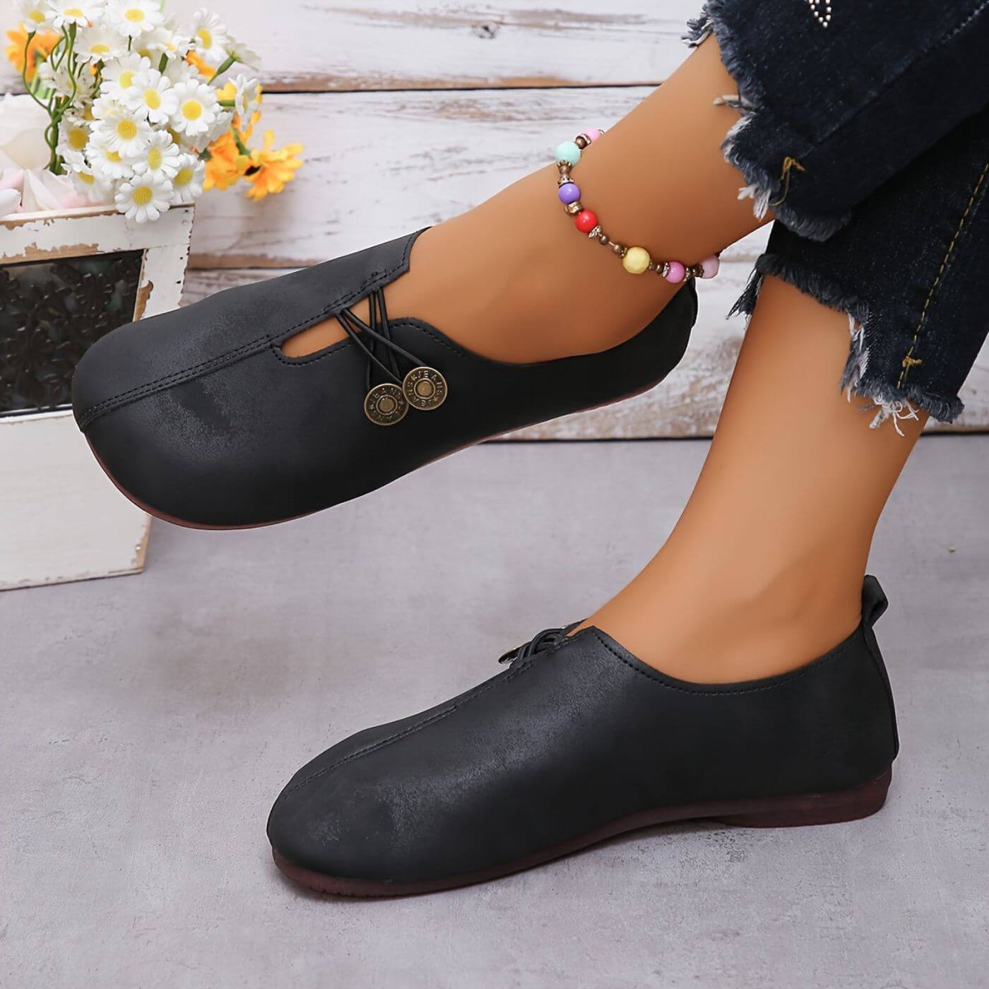 Women’s Casual Shoes | Clean Design