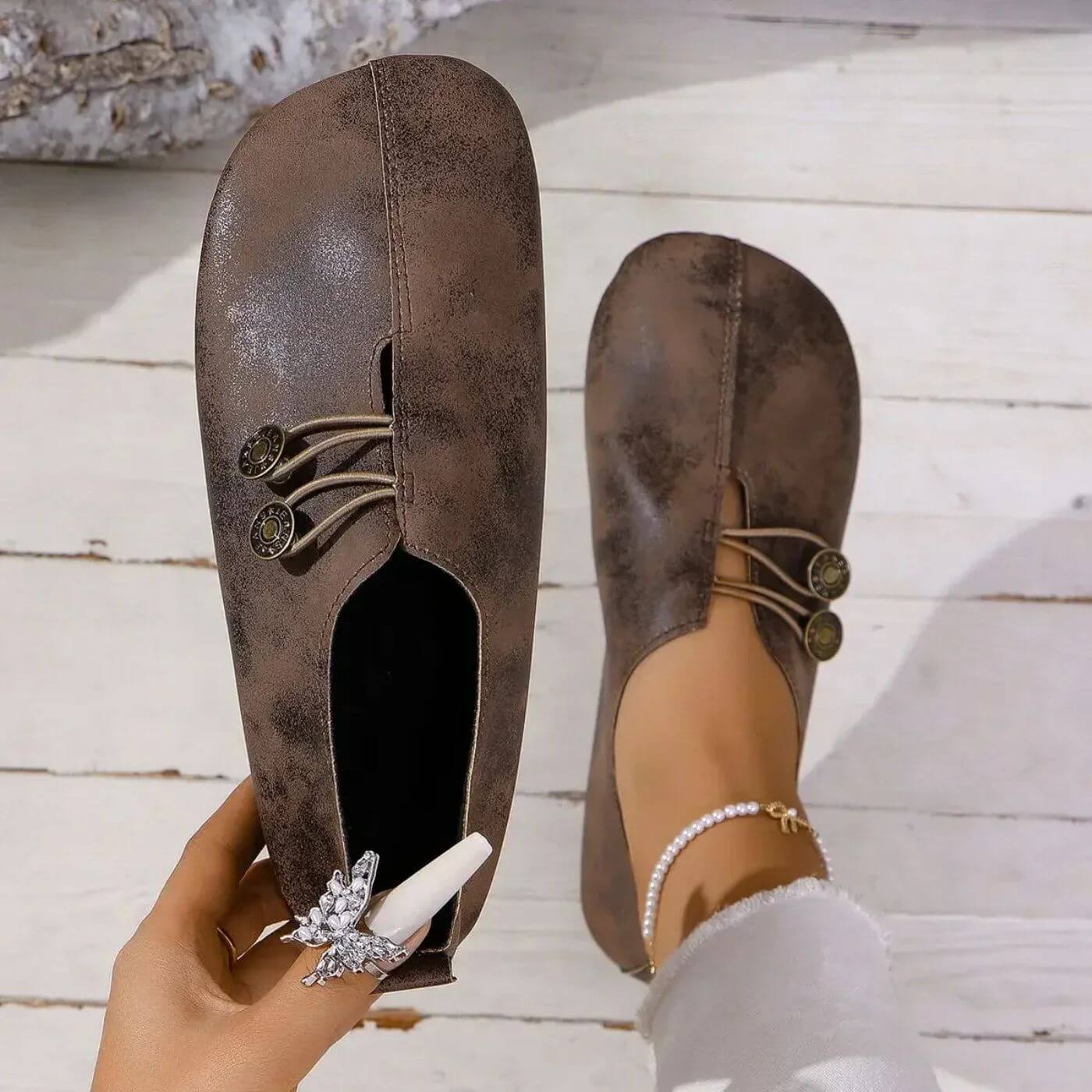 Women’s Casual Shoes | Clean Design