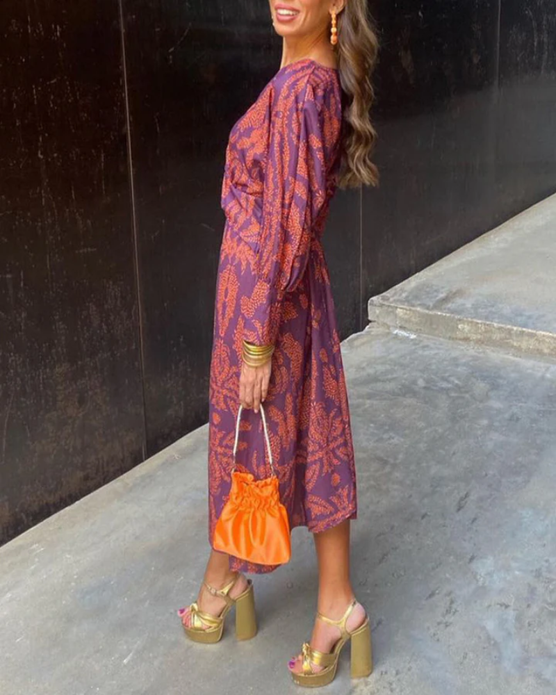 Women's Long Sleeve Maxi Dress with Flowing Skirt and Adjustable Waist