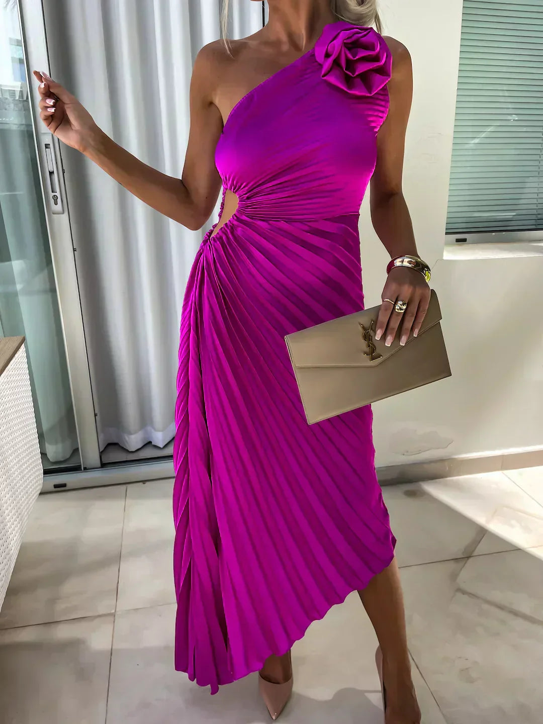 Women’s Pleated Shoulder Dress | Midi