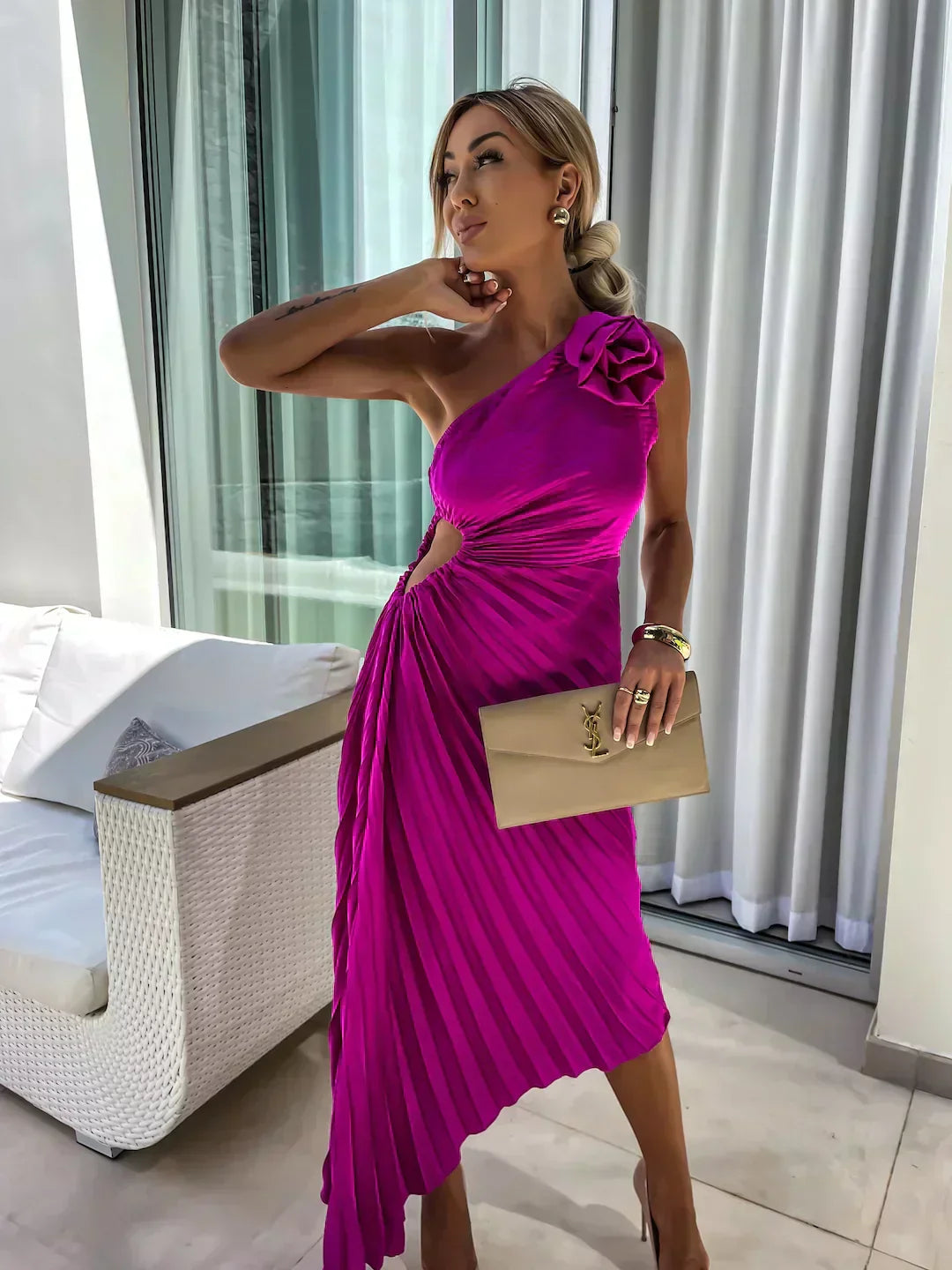 Women’s Pleated Shoulder Dress | Midi