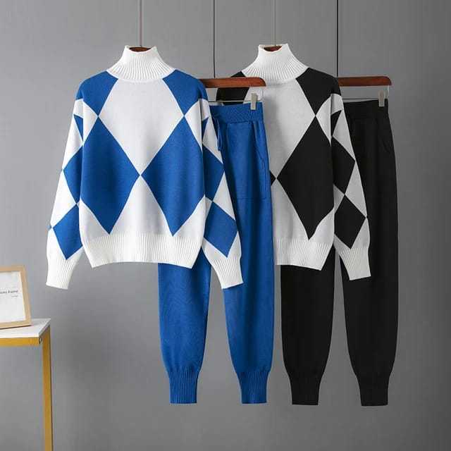 Women's Two-Piece Set with Coordinated Design and Versatile Style