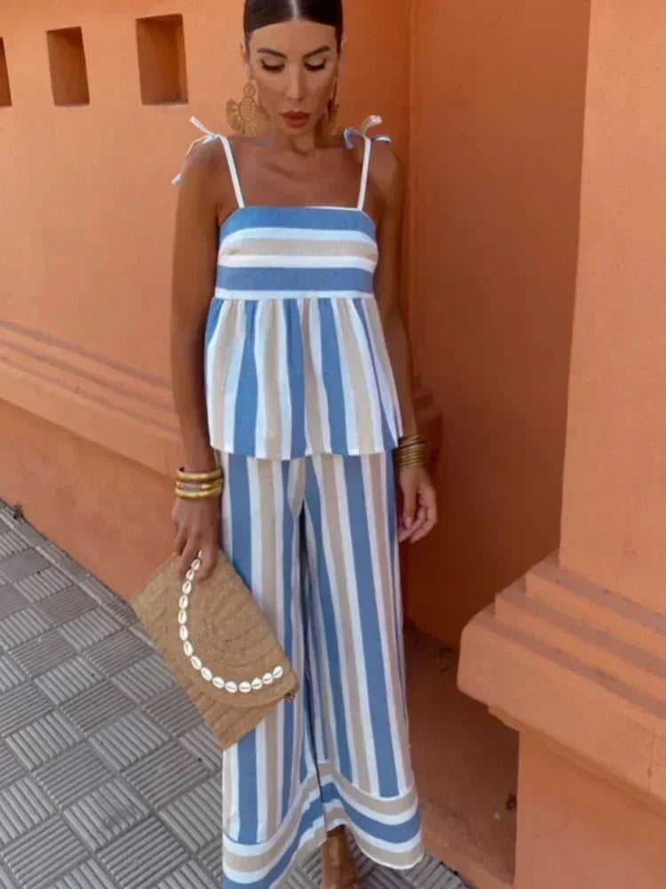 Women's Dress for Wedding Guests with A-Line Skirt and Sleeveless Design