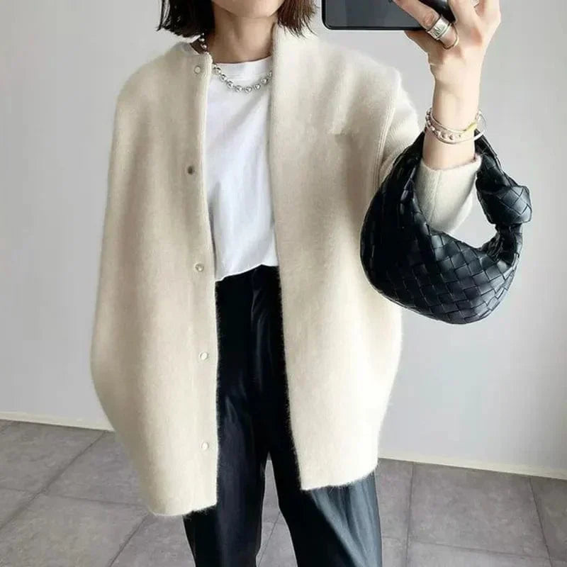 Women’s Buttoned Jacket | Structured Design