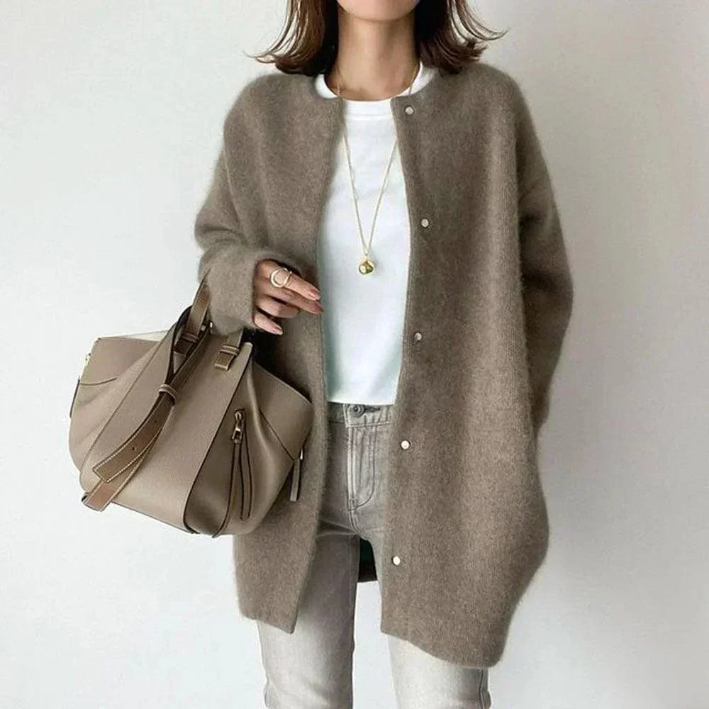 Women’s Buttoned Jacket | Structured Design