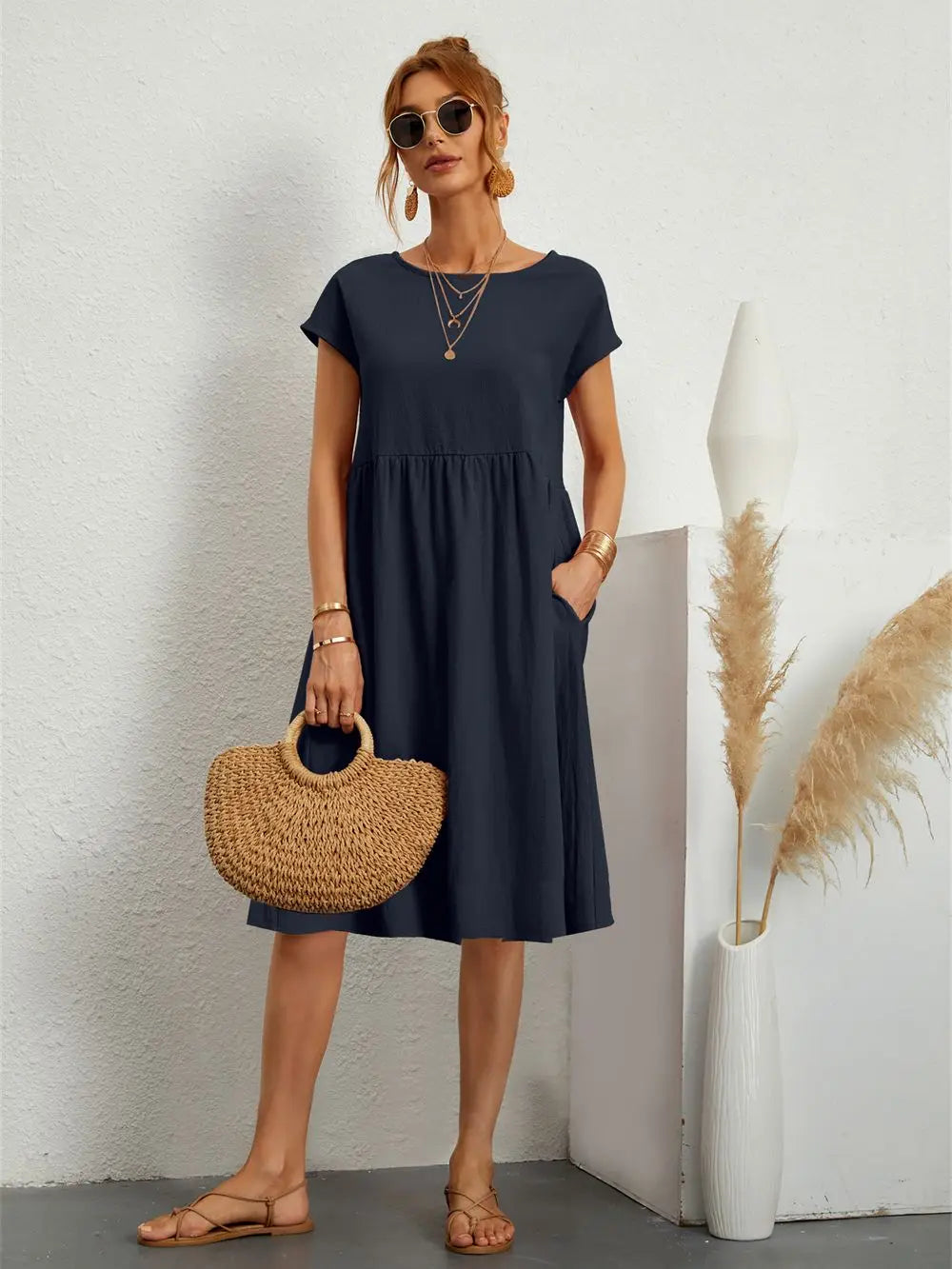 Women's Casual Dress with Pockets and Short Sleeves
