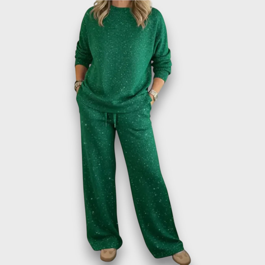 Women's Two-Piece Lounge Set with Soft Fabric and Relaxed Fit