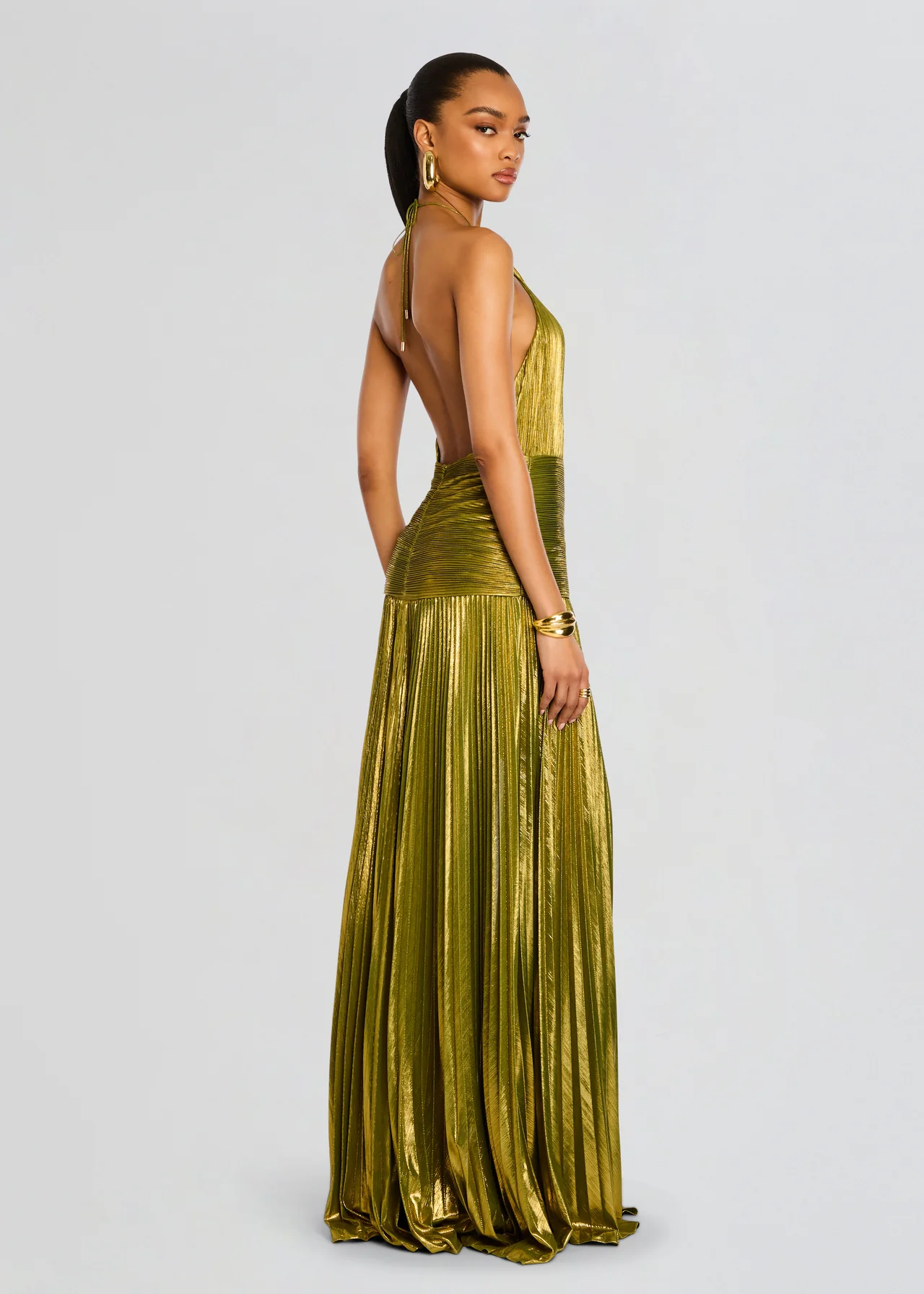 Women's Long Dress with Sensual Cut and Elegant Finish