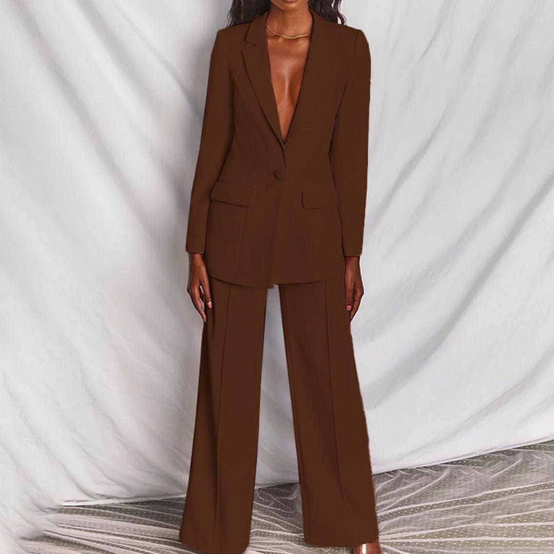 Women's Blazer and Trousers Set with Tailored Fit and Versatile Style
