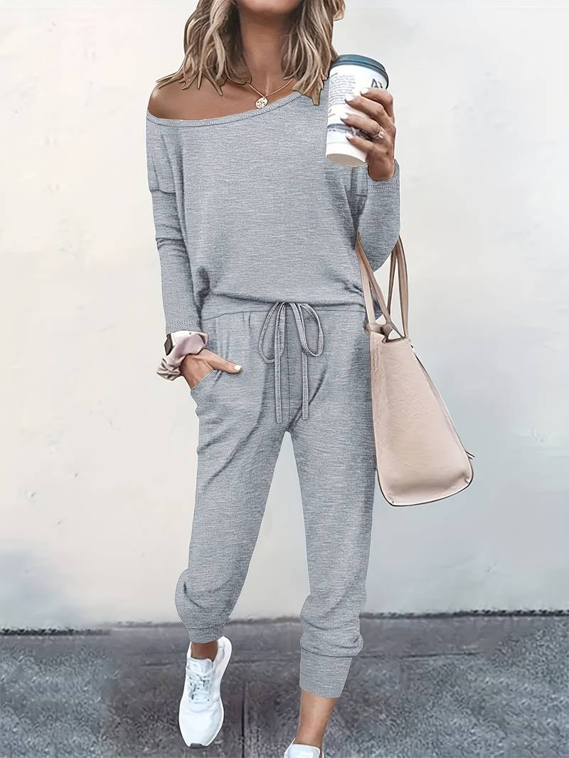 Women's Two-Piece Set with Relaxed Fit and Versatile Style