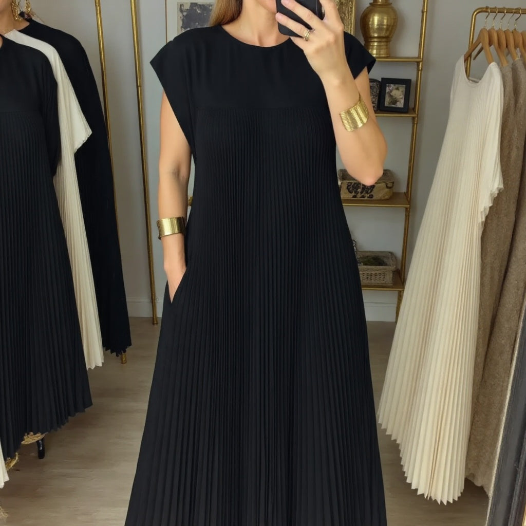 Women's Pleated Maxi Dress with Flowing Design and Versatile Style
