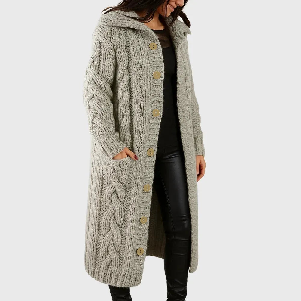 Women's Cozy Outerwear Coat with Warmth and Functional Pockets