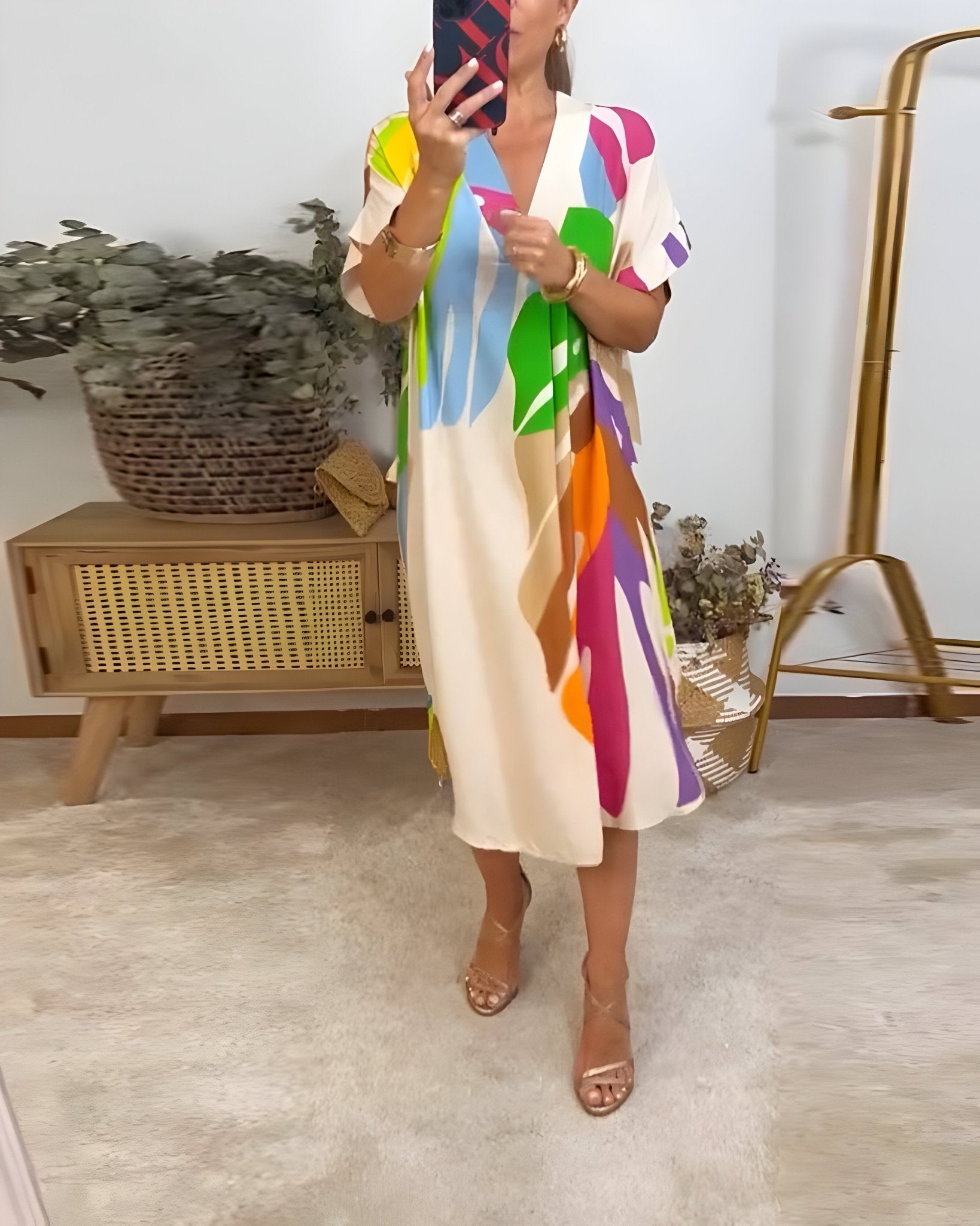 Women's Summer Dress with Sleeveless Design and Flowy Skirt